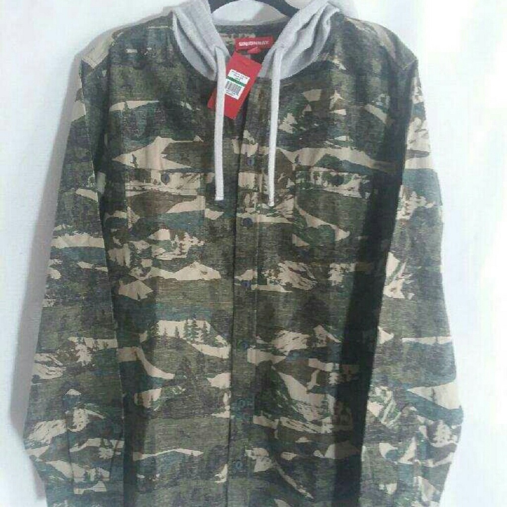 Unionbay men's camouflage lightweight hoodie
